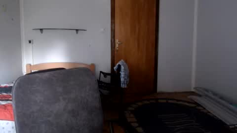 leo_one_uno online show from August 31, 7:31 am