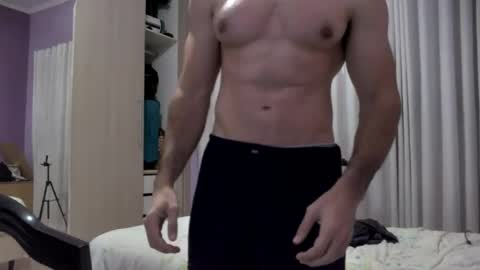 LEO PECS online show from June 1, 8:23 pm