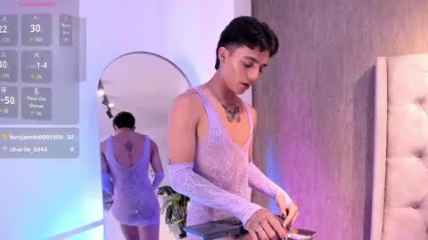 leohard_ online show from April 16, 1:07 pm