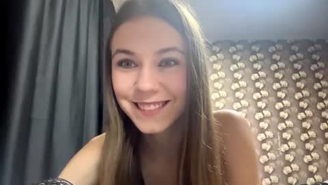 Lina online show from August 5, 8:23 am