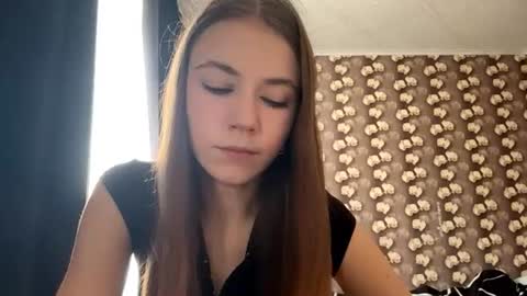 Lina online show from August 6, 7:07 am