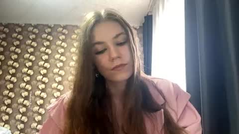 Lina online show from August 10, 7:10 am