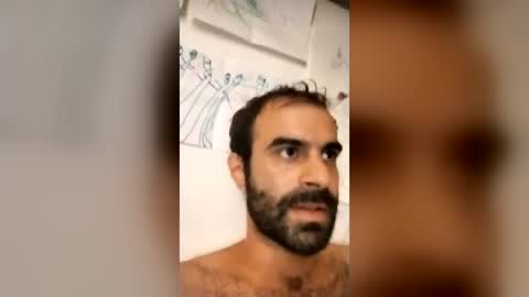 leon_1990246666 online show from August 16, 10:36 pm