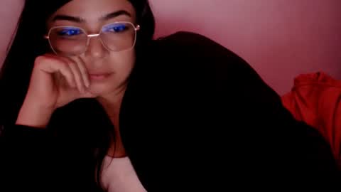 leona_12 online show from August 12, 6:49 am
