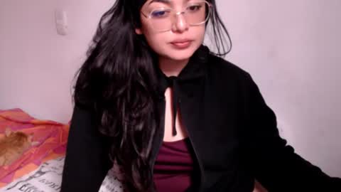 leona_12 online show from August 12, 2:19 pm