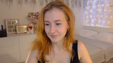 LEONA online show from August 6, 5:23 pm