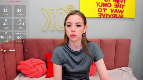 Leona online show from May 8, 1:40 am