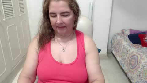 leonela   online show from August 9, 5:19 am