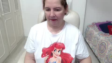 leonela   online show from August 14, 2:48 am