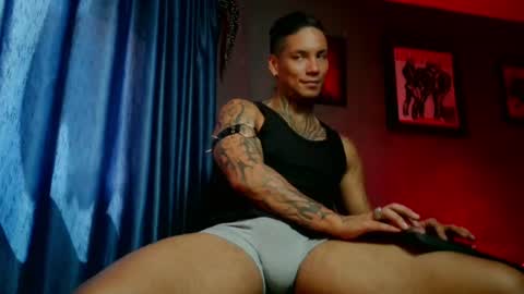Lenardo jaramillo online show from July 24, 5:49 pm