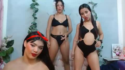 leonor_trump online show from July 24, 7:06 pm