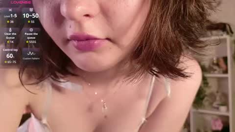 Nicole Moore online show from August 9, 7:48 pm