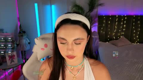 leri_star online show from May 18, 1:33 pm