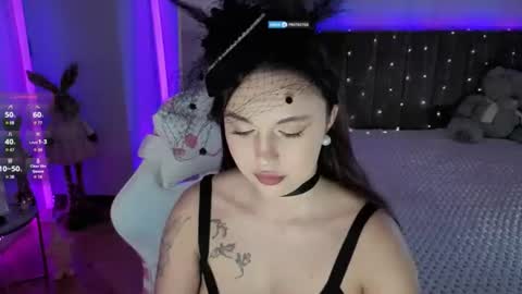 leri_star online show from August 16, 1:37 pm