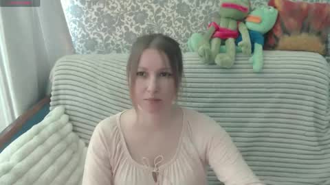 LesanaMagic online show from June 7, 2:33 pm