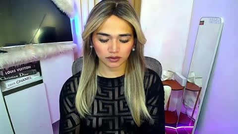 Lesley online show from August 9, 4:46 am