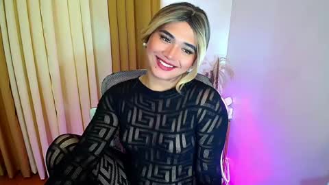 Lesley online show from August 10, 6:31 pm