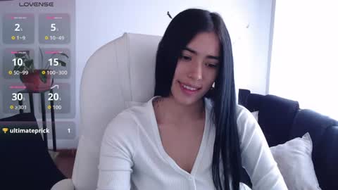 leslie  online show from August 13, 2:53 pm