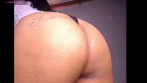 lesly online show from July 9, 10:48 pm
