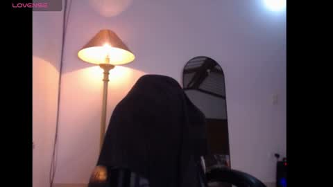 lesly online show from July 23, 2:58 am