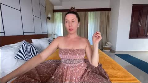 lessya_magic online show from July 20, 6:27 am