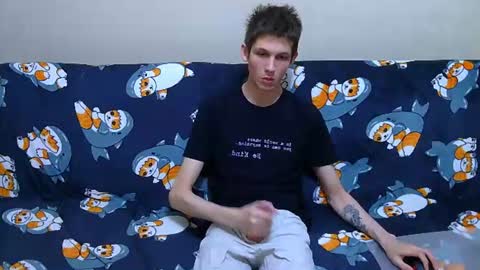 lester_broo online show from June 17, 11:04 pm