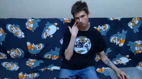 lester_broo online show from June 21, 1:06 am