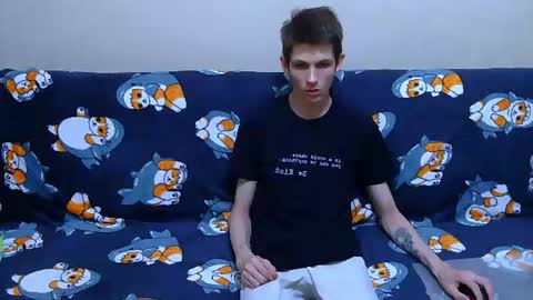 lester_broo online show from June 24, 10:12 pm