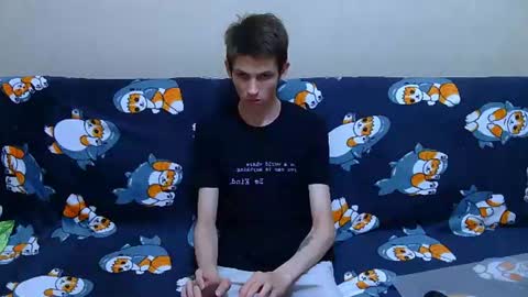 lester_broo online show from June 27, 12:36 am