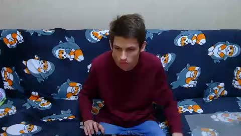 lester_broo online show from June 28, 9:07 pm