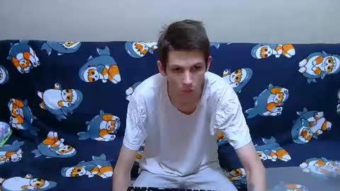 lester_broo online show from July 2, 1:50 am