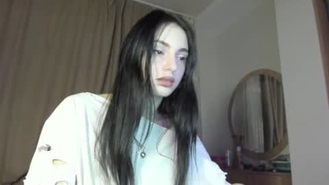 lesyaliss online show from August 8, 10:10 pm