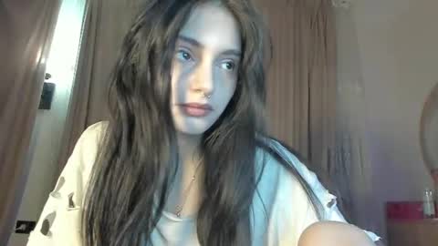 lesyaliss online show from August 10, 12:56 am