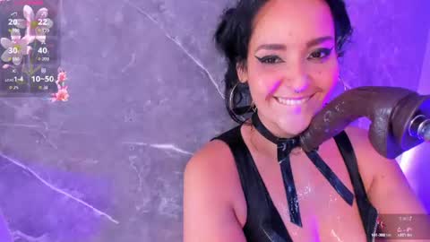 leticia  online show from August 4, 2:14 pm