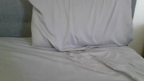 lets_play143 online show from August 4, 7:22 pm