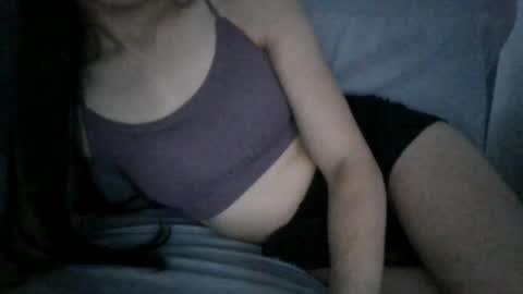 lets_play143 online show from August 5, 3:15 am