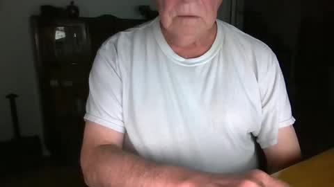 letscum2gether0 online show from May 24, 1:08 am