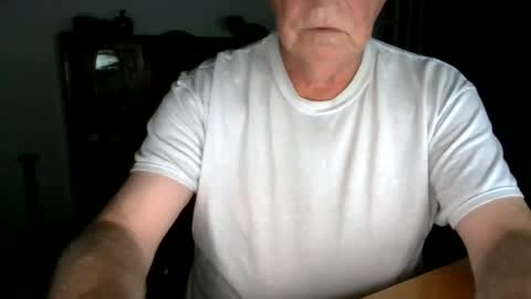 letscum2gether0 online show from June 20, 1:38 am