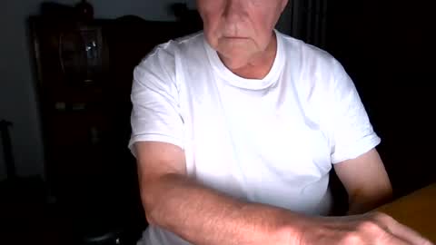 letscum2gether0 online show from July 18, 3:40 am