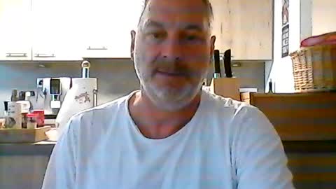 letshavefun2gether68 online show from June 12, 5:25 am
