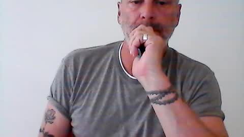 letshavefun2gether68 online show from June 26, 12:19 pm