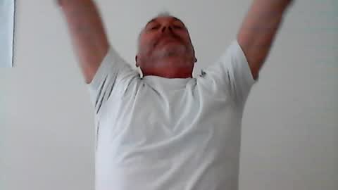 letshavefun2gether68 online show from July 23, 1:46 pm