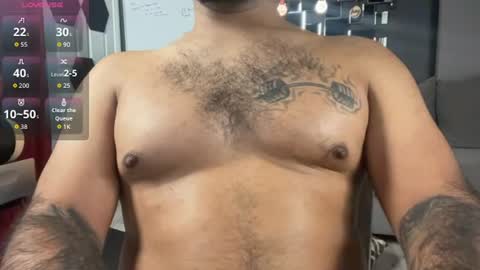 fitnessdude93kg online show from August 13, 6:38 am