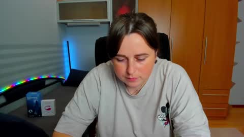 Naomi online show from July 27, 10:21 am