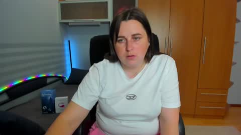 Naomi online show from July 30, 12:45 pm