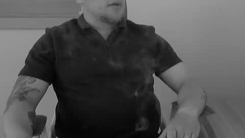HANK BLOODY online show from June 1, 3:37 pm