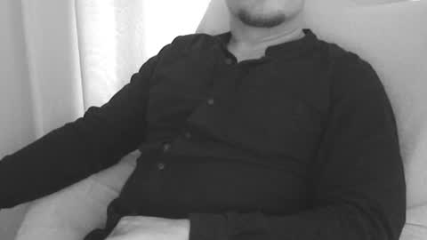 HANK BLOODY online show from June 17, 4:00 am
