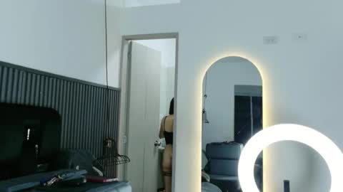 levana1 online show from August 14, 6:44 pm