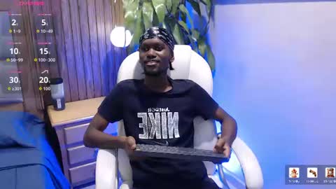 Levi Mackie online show from August 11, 7:27 pm