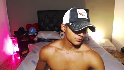 i  am lewis ly EDUARDO MEMDOZA15 online show from July 30, 8:15 pm
